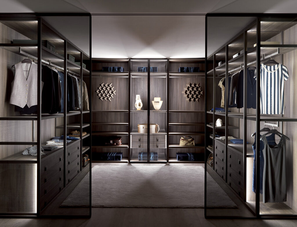 Walk in Closet